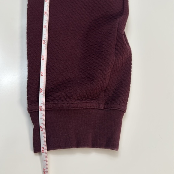 Lululemon At Ease Jogger Merlot Size S - Picture 10 of 11